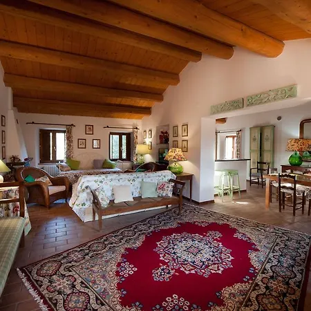 Дом отдыха Casa Vacanze Le Querce *
