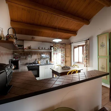 Casa Vacanze Le Querce Дом отдыха Urbisaglia