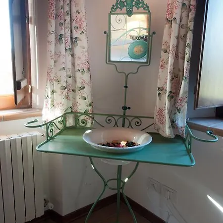 Дом отдыха Casa Vacanze Le Querce *